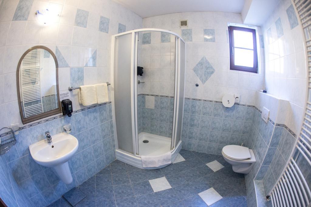 Hotel Na Jizni Пршеров Номер фото