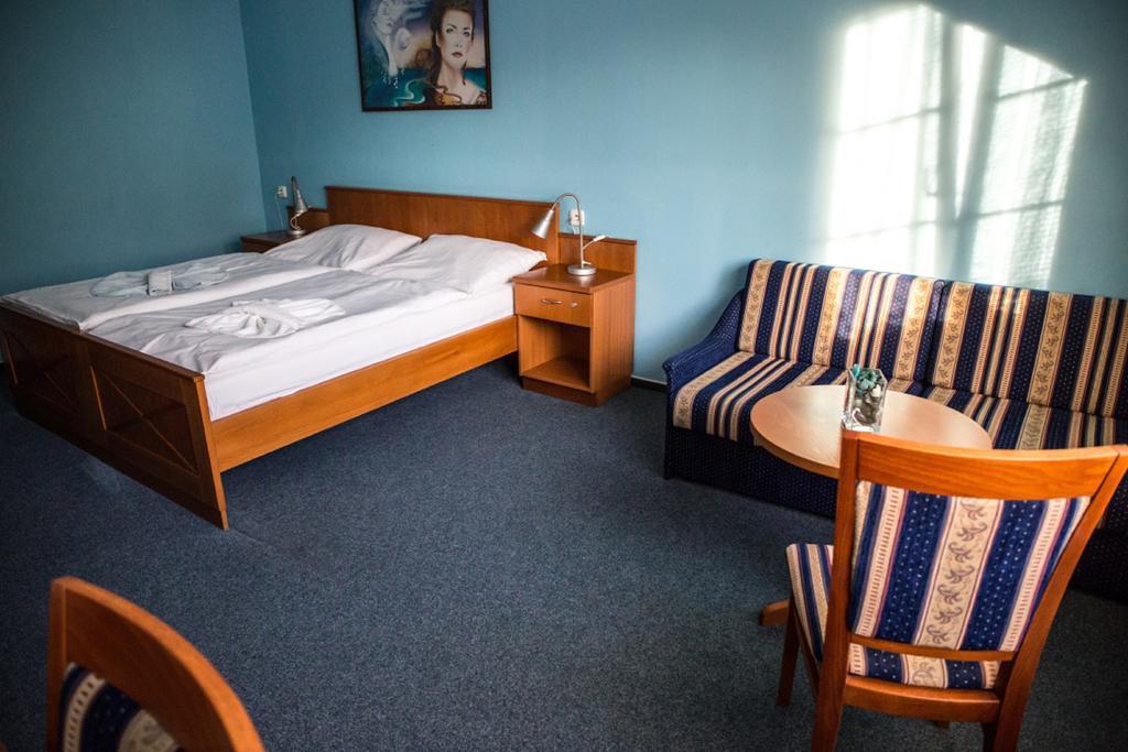Hotel Na Jizni Пршеров Номер фото